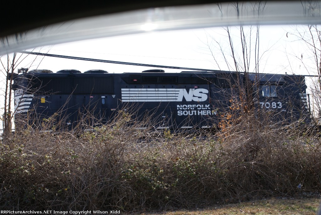 NS 7083